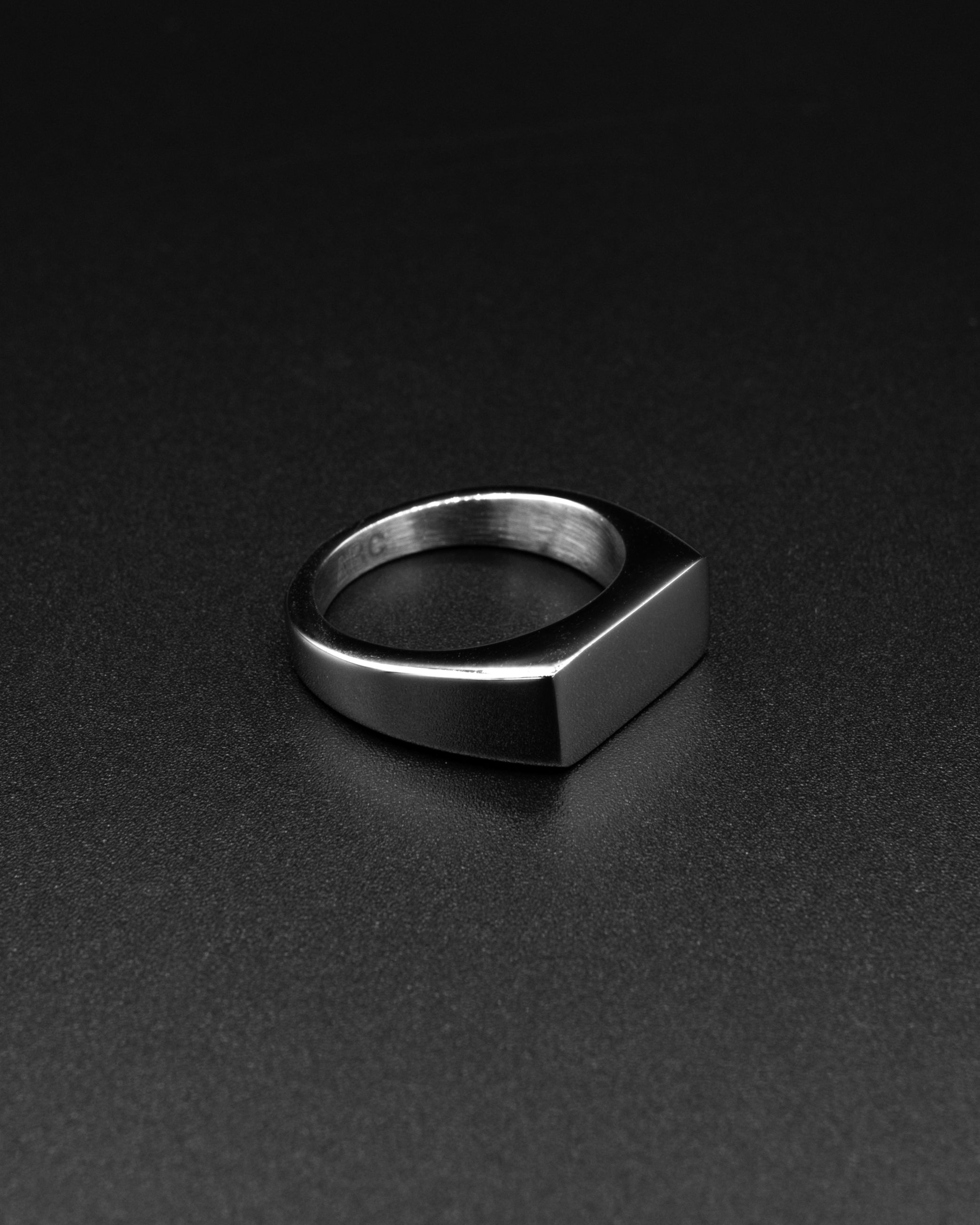 Block Ring – ARCHETYPE BRAND CL
