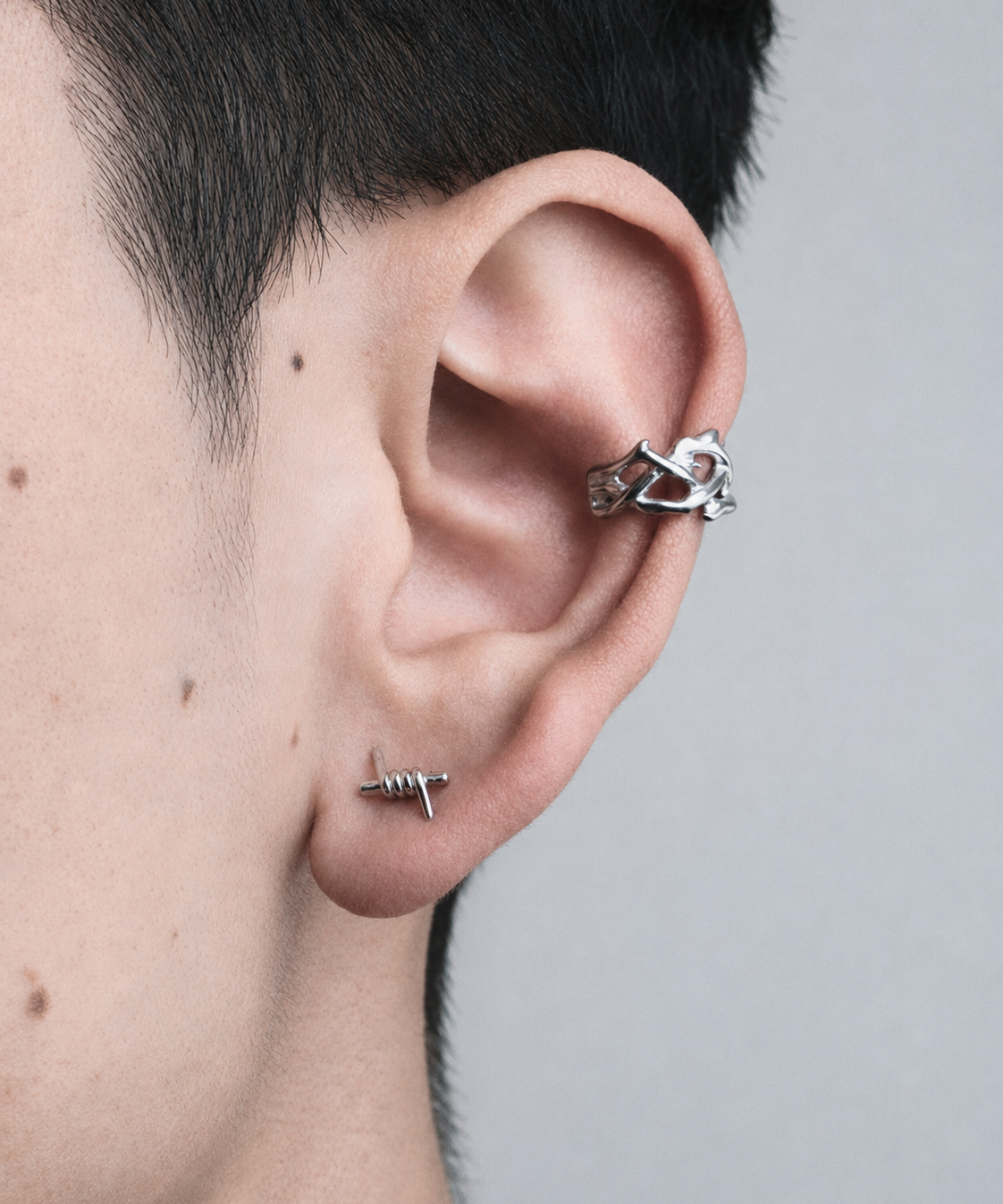 Thorn Ear Cuff