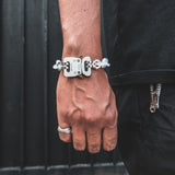 Arch_typ_ Buckle Bracelet V1