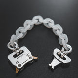 Arch_typ_ Buckle Bracelet V1